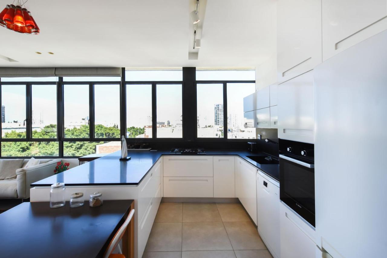 Apartamento Out Of Time By Holyguest Tel Aviv Exterior foto